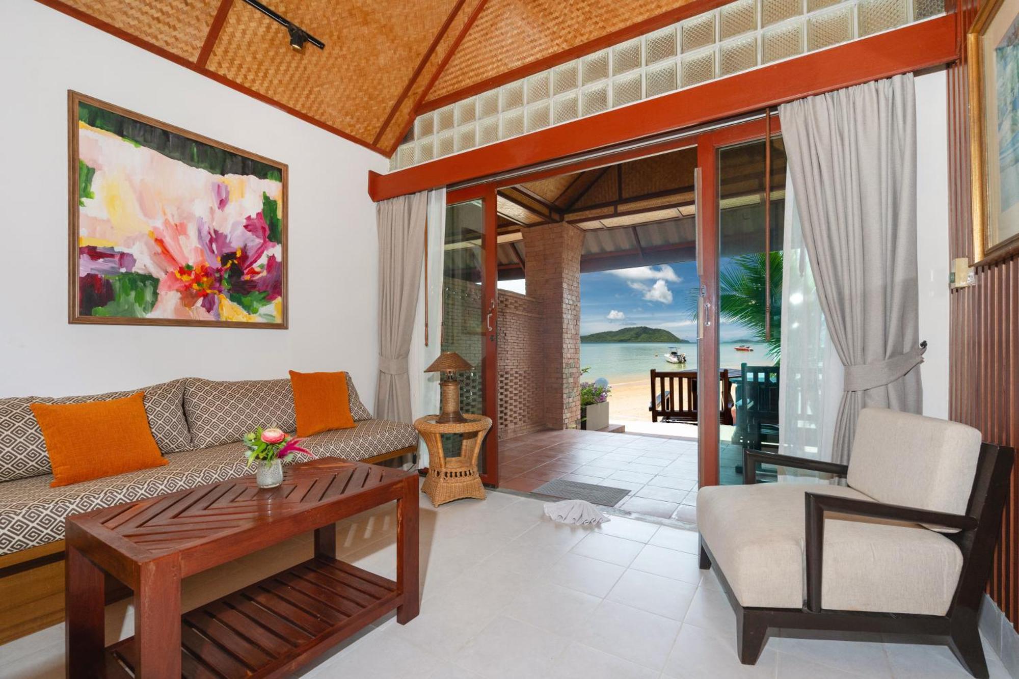 Friendship Beach Resort & Atmanjai Wellness Centre Rawai Экстерьер фото