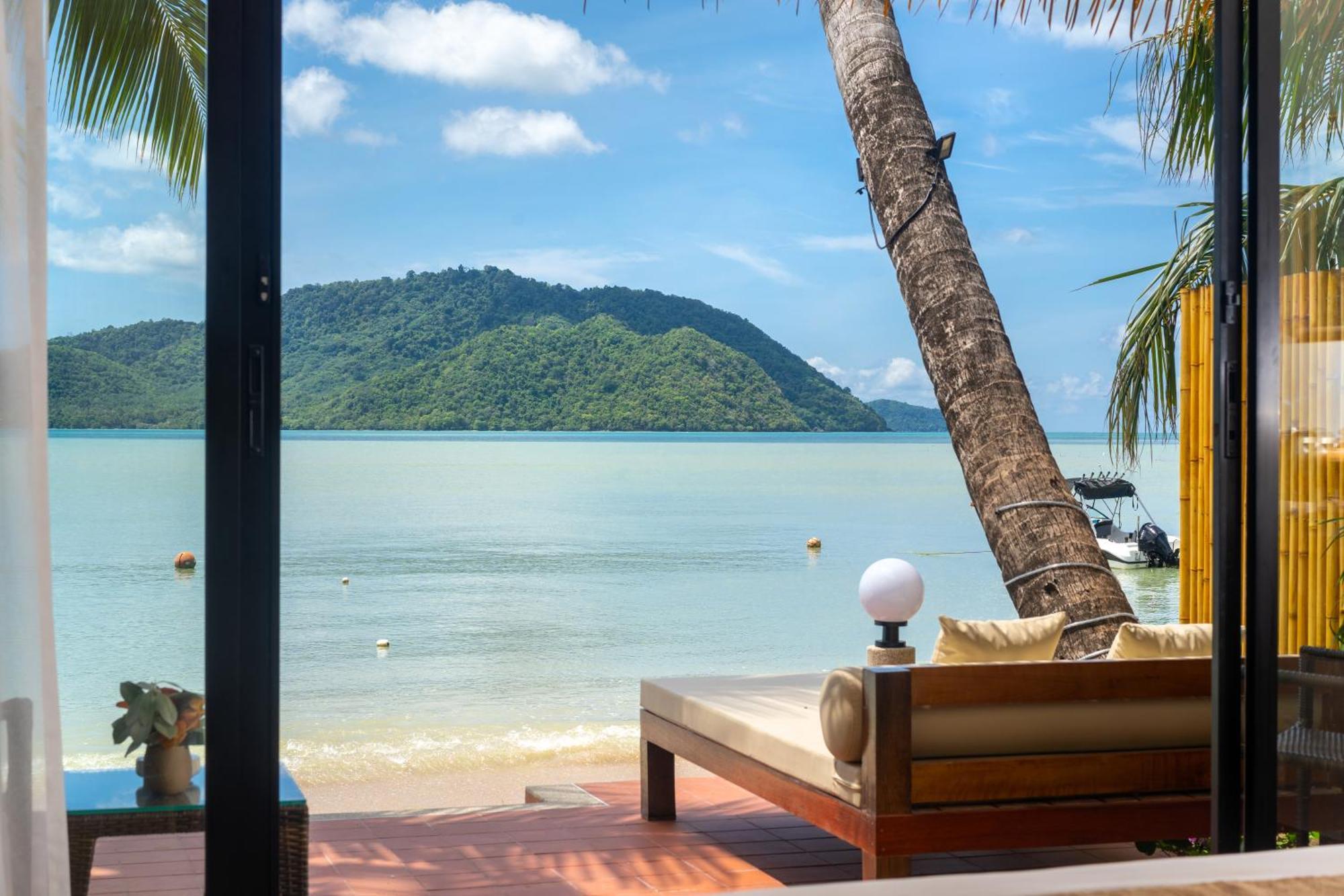 Friendship Beach Resort & Atmanjai Wellness Centre Rawai Экстерьер фото
